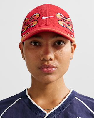 Nike Club Structured OG Flame Cap. Nike.com
